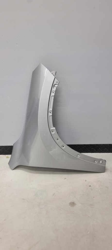 фото №1, Bmw x1 u11 2022- крила правий передній перед