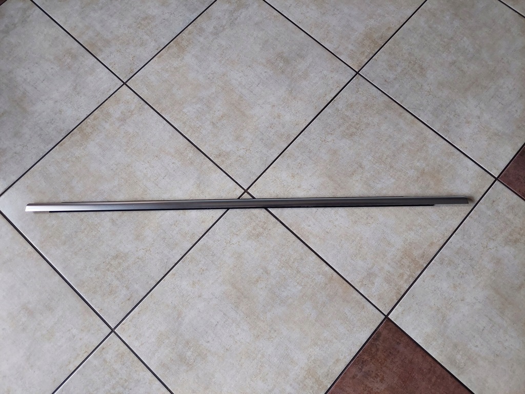 фото №1, Молдинг уплотнитель - vw sharan ii seat alhambra ii