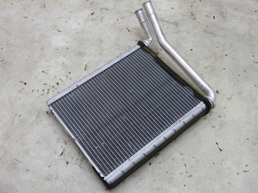 фото №4, Конденсатор осушитель кондиционера auris ii