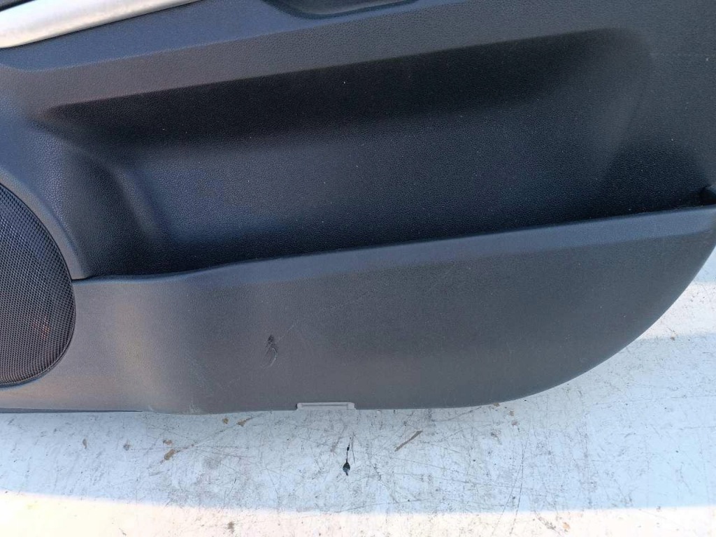 фото №5, Обивка дверь правый перед mercedes ml w164