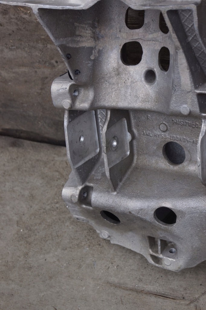 фото №11, Кронштейн подвеска перед aston martin db11