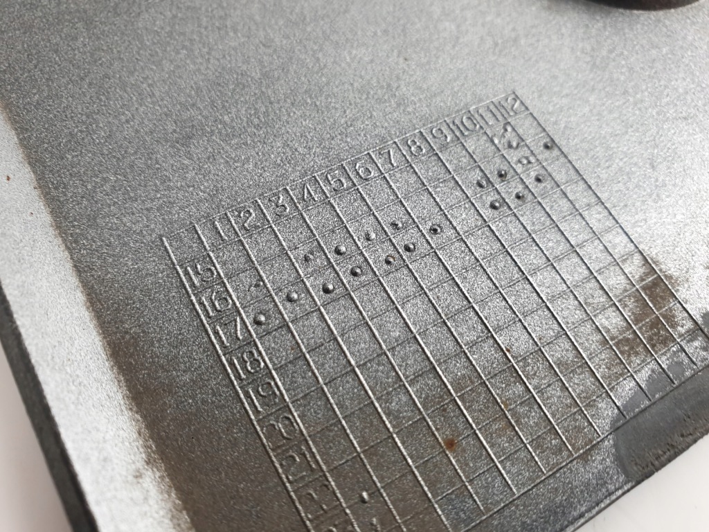 Спойлер накладка dół бампера задня задня задня audi q2 81a 81a807521h Оригінал