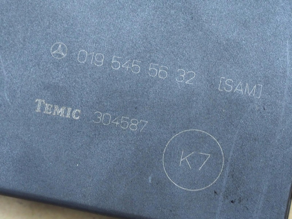 Коробка предохранителей mercedes e w210 0005401050 Недорого