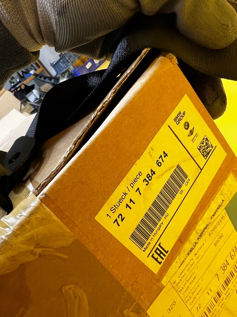 Ремень безопасности перед передний правый  bmw x5 f15 x6 f16 новый oem Оригинал