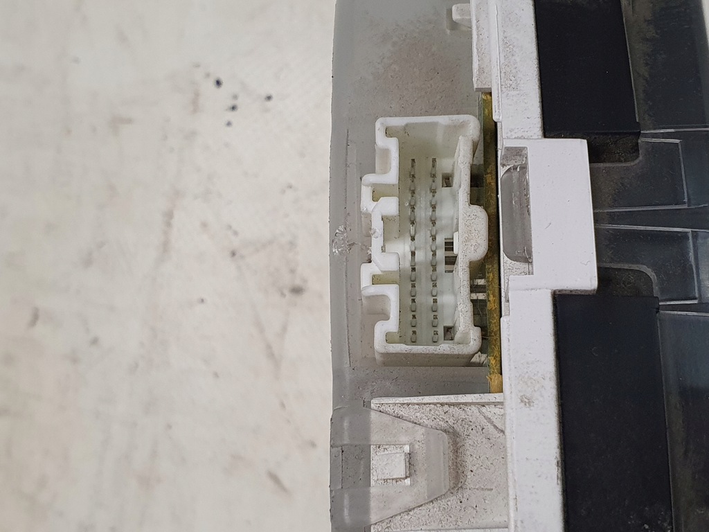 фото №9, Счетчик приборы mazda 6 i gg gy 2.0 16v 03r.