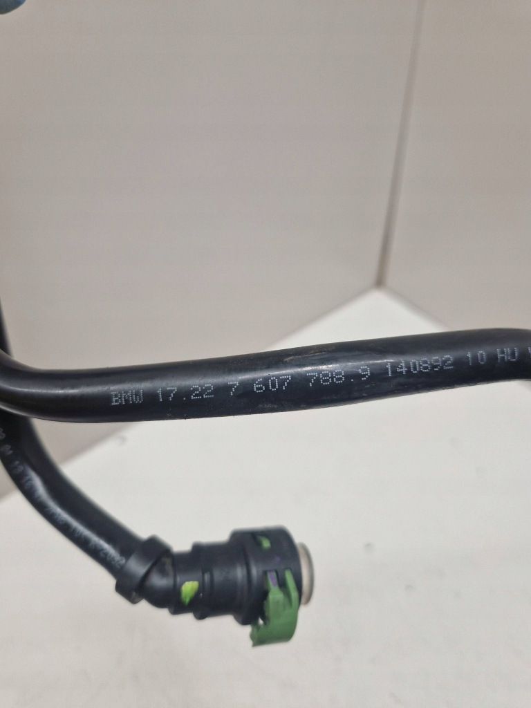 2013 шланг радиатора масла коробки bmw 3 f30 f35 f31 7607787 Цена