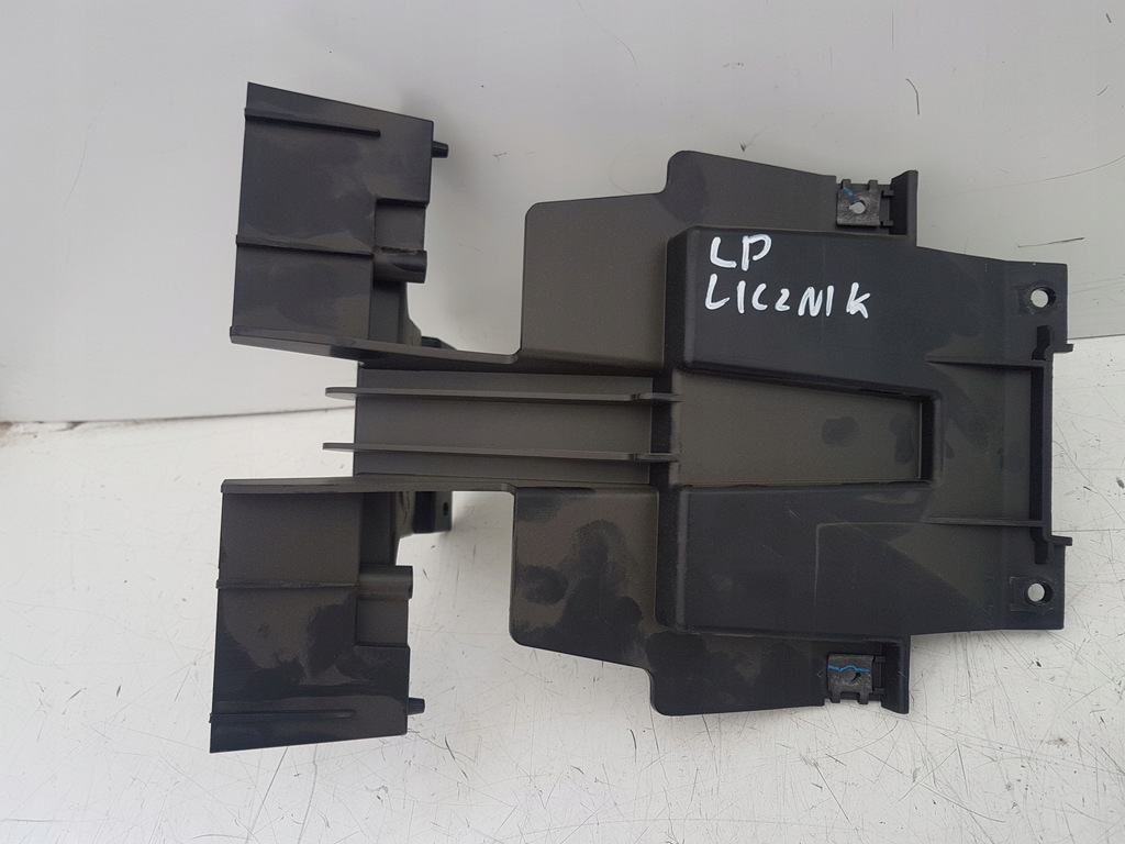 фото №1, Пластик усилитель консоли спидометра outback 4 iv