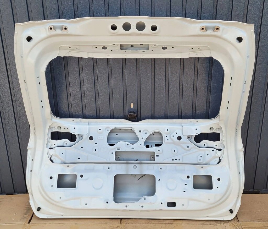 фото №8, Кришка багажника задня задня багажника toyota rav4 v 2019