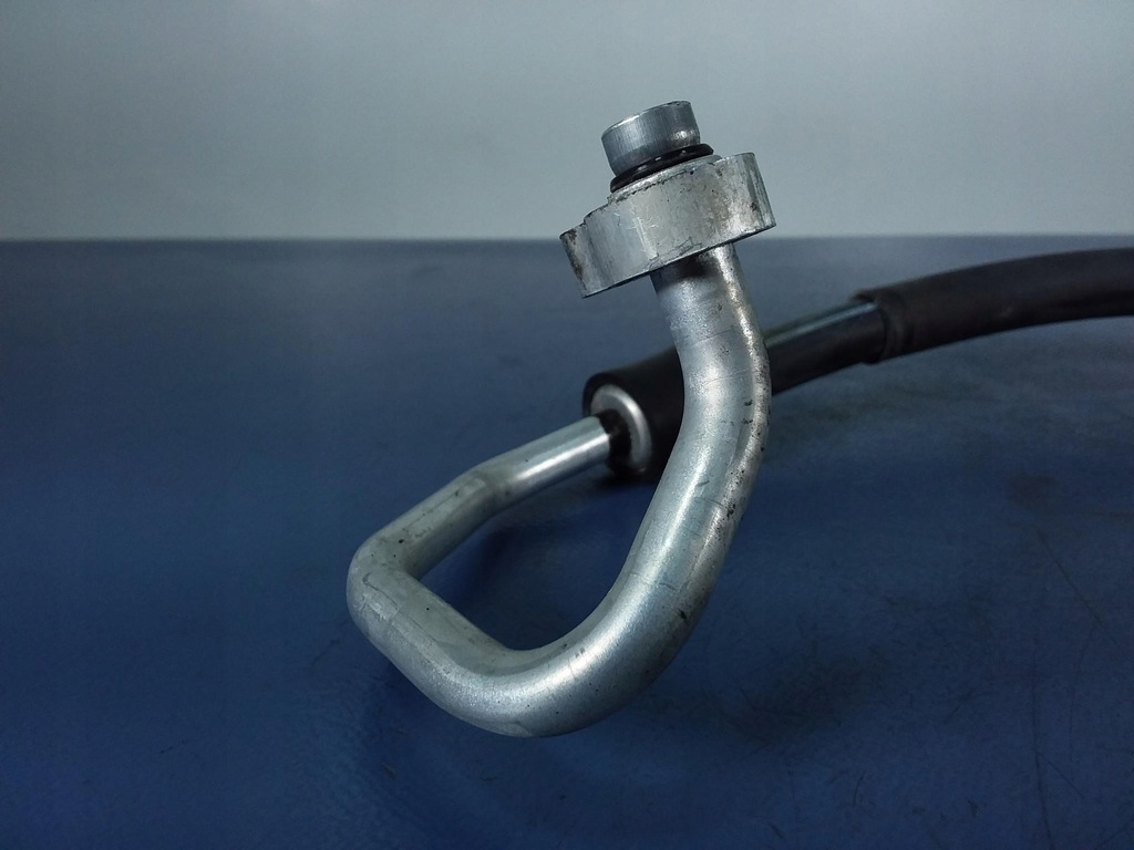 фото №4, Mazda 6 i gg 2.3 шланг кондиционера