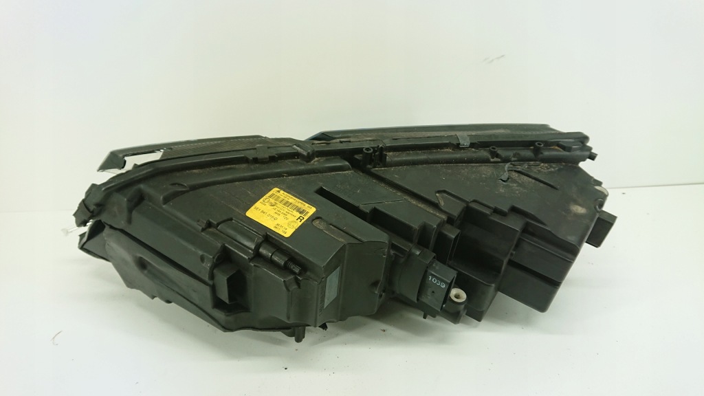 Skoda octavia 3 рестайлинг  led фара правый  передняя с Разборки