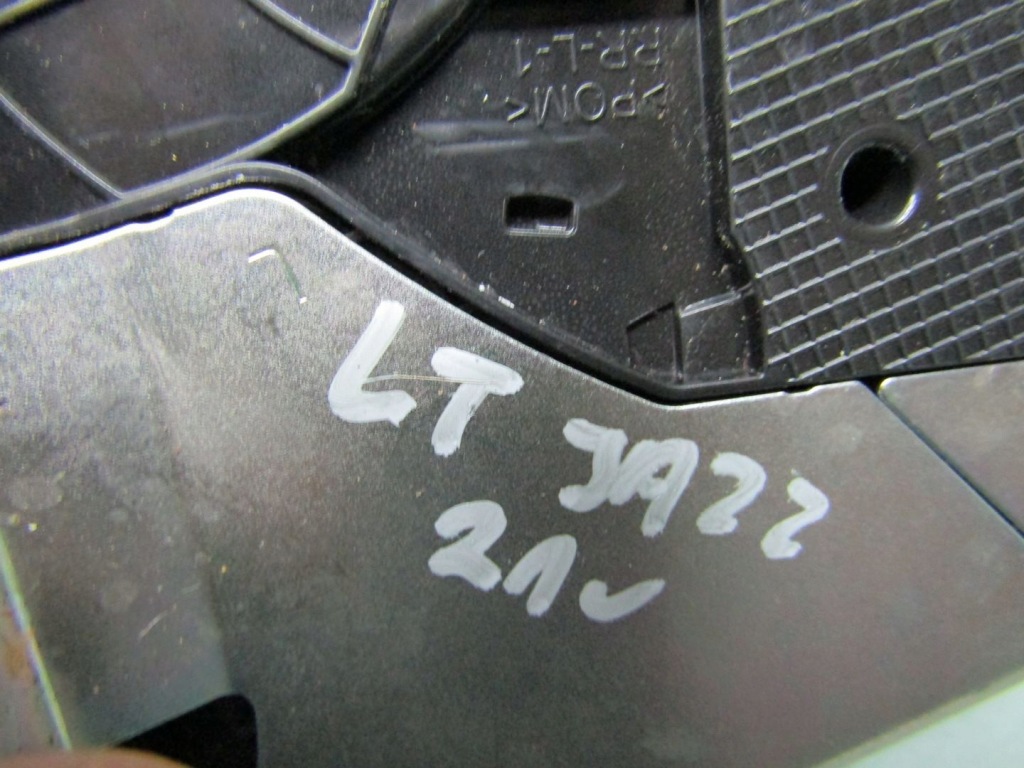 фото №8, Jazz v 21r замок двері лівий задній задня задній n04-15420