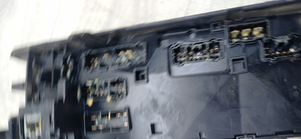 фото №4, Honda accord 7 vii 02-08 коробка предохранителей