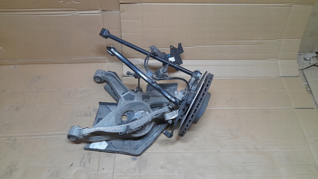 Купить Ступица поворотный кулак левый задний  mercedes gle gls w167