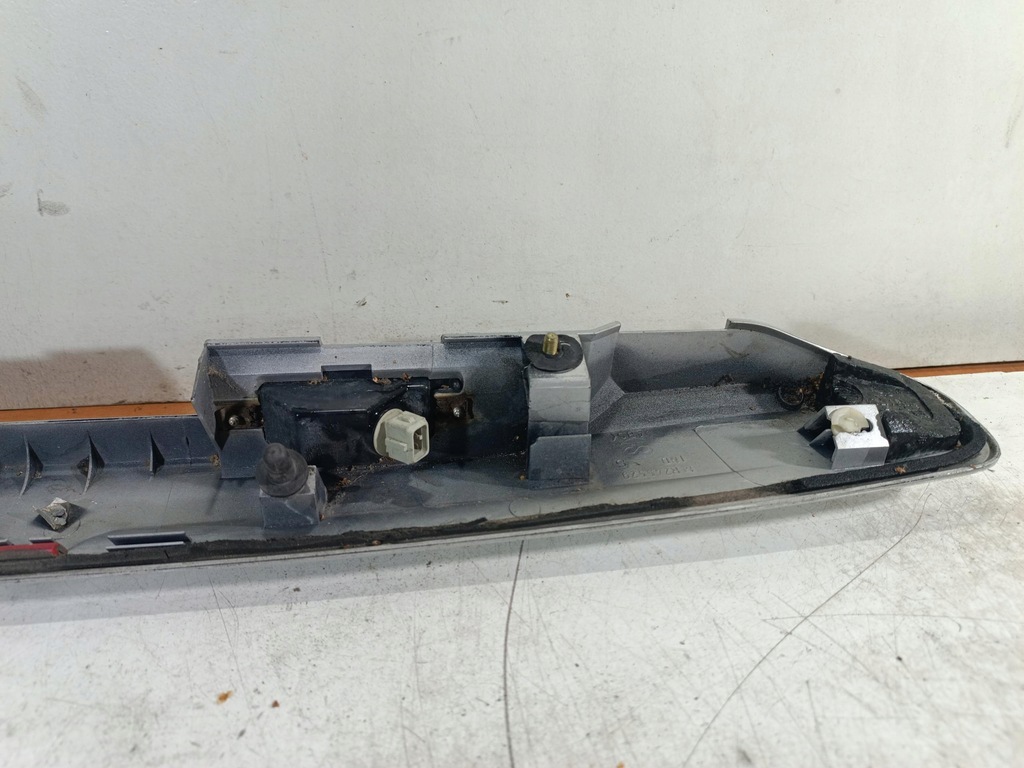 фото №7, Накладка крышки багажника a5q mitsubishi space star