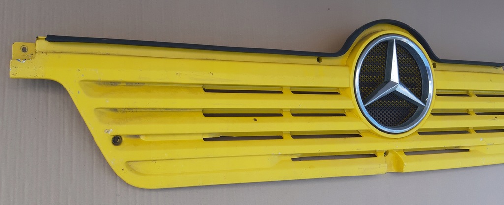 фото №3, Mercedes atego решітка радіатора решітка радіатора емблема a9738800185