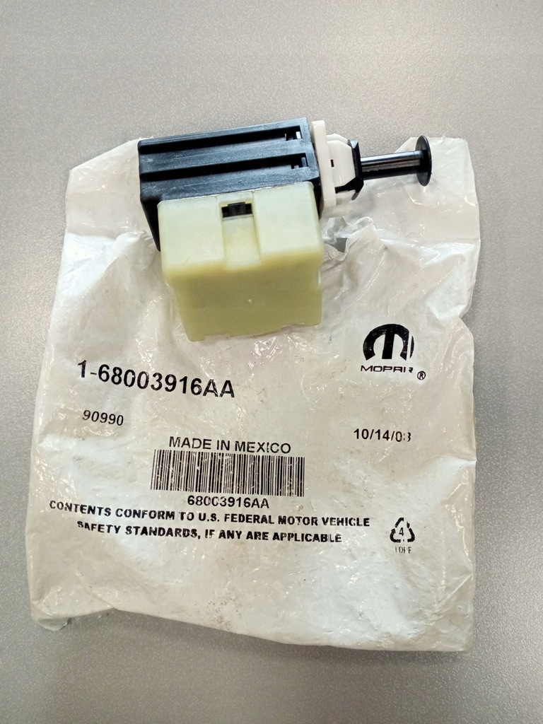 фото №10, Выключатель свет стоп dodge 68003916aa