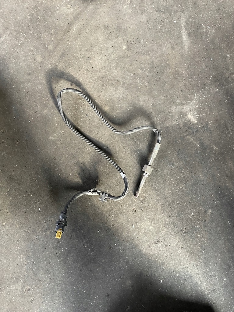 фото №1, Mercedes-benz оригинальный номер 0009050532 датчик, температура выхлопных газов