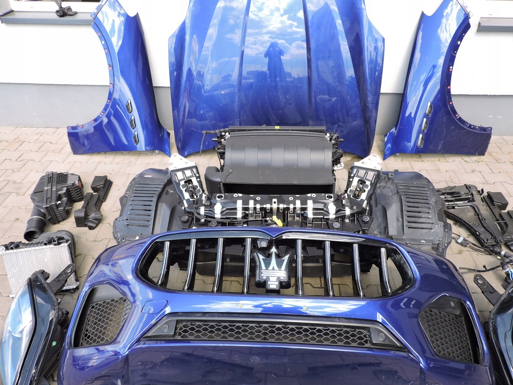 фото №9, Перед kompletny maserati grecale niebieski gt/modena 2.0