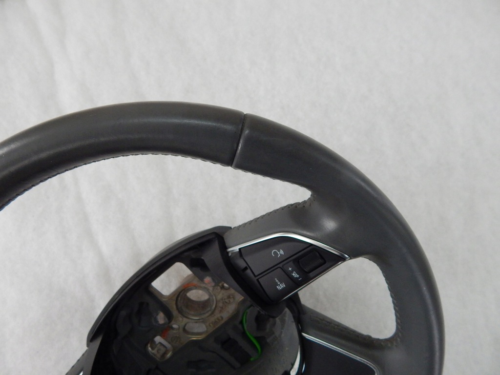 фото №9, Audi a4 b8 lift - воздуховод кожа multi oryg