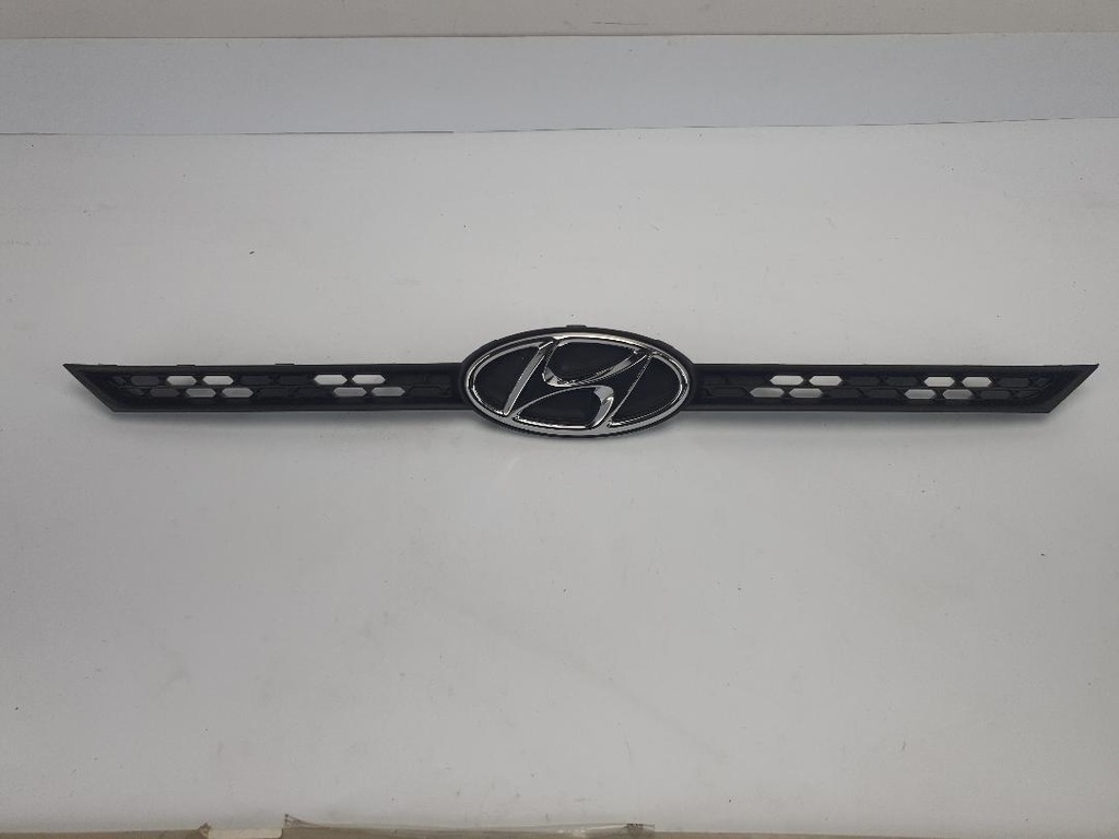 фото №1, Новый оригинал решётка радиатора решётка радиатора logo hyundai i20 ii 86350c8000
