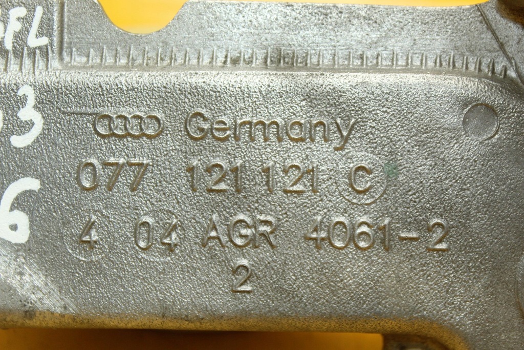 фото №7, Кронштейн корпус термостата audi a8 d3 077121121c