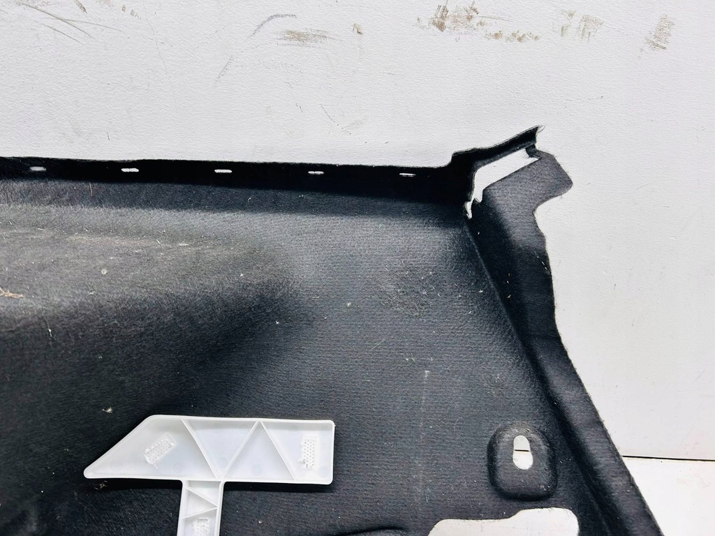 фото №11, Corolla e21 kombi 1.8h обшивка обивка багажника правая правый