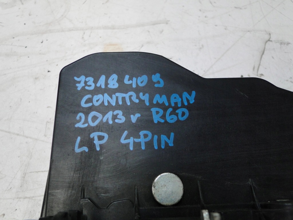 фото №8, Mini r60 countryman замок двері перед 2013r