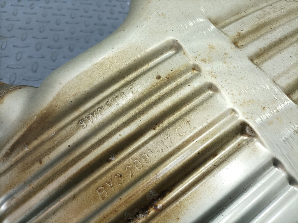 фото №8, Audi a5 f5 8w sportback 3.0dti 218km гаситель выхлоп końcowy8w0253611a