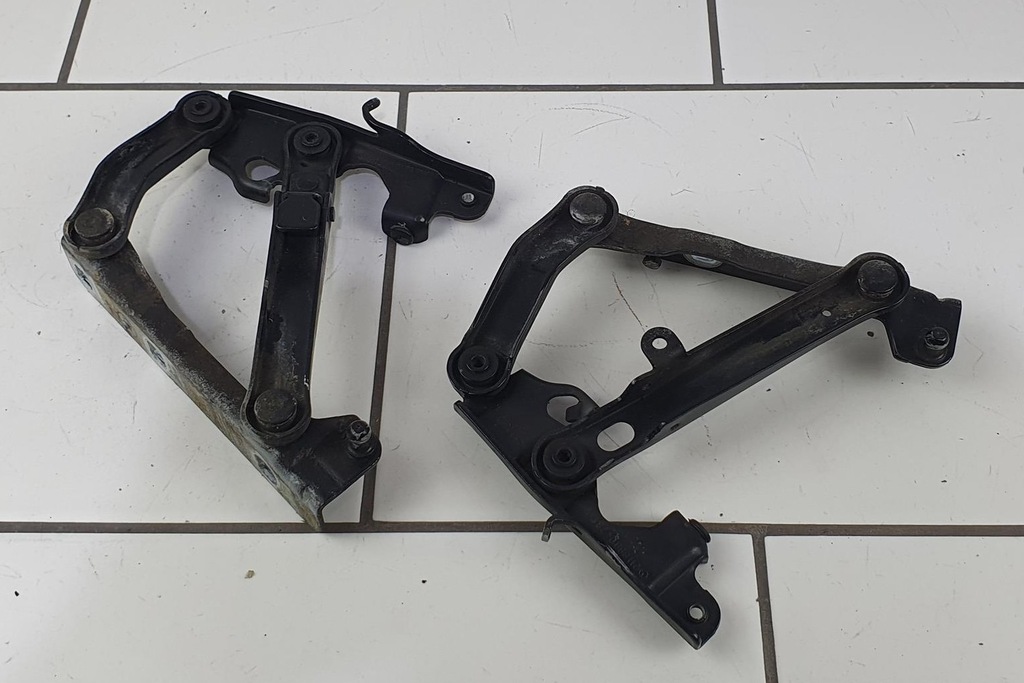 фото №5, Mercedes cls w219 197 капот з wygłuszeniem + петлі комплектна