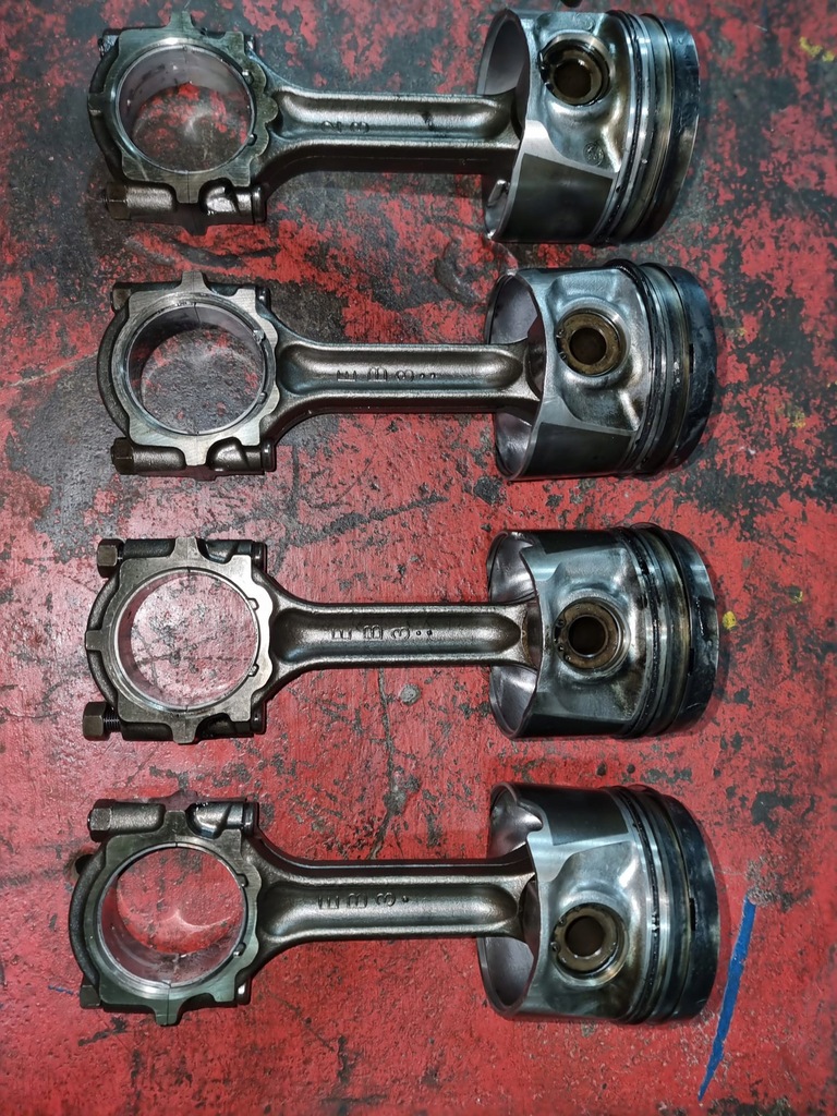 фото №1, Поршень шатун maxity cabstar 2.5 07-23r