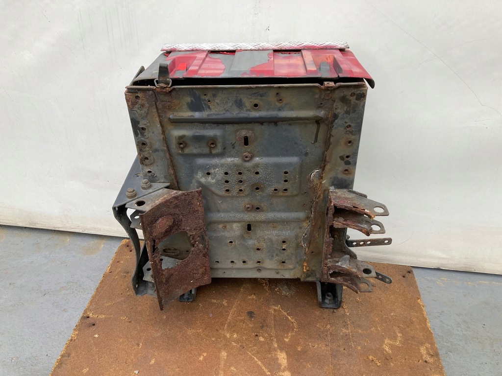 фото №4, Iveco stralis коробка основа акумуляторів