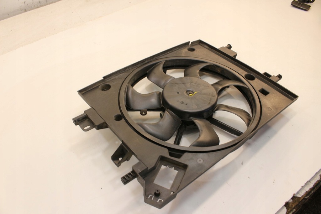 фото №8, Вентилятор радиатора 214811626r dacia duster ii lift 1.3 tce