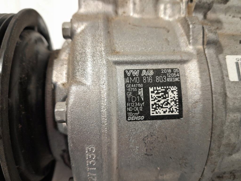 фото №5, Audi a4 b9 компресор компресор кондиціонера 4m0816803