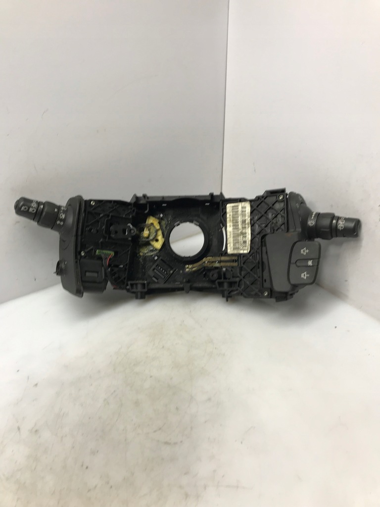 фото №1, Перемикач комбінований 8200127728 renault