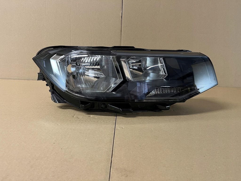 фото №1, Vw t-cross лампа правый перед 2gm941006a
