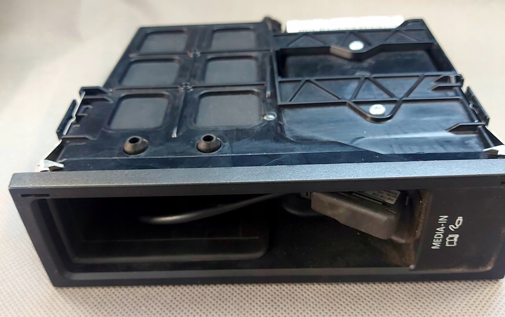 фото №1, Vw tiguan lift 2013r 2.0tdi модуль интерфейс