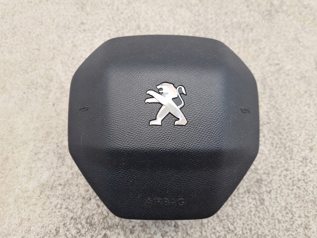 фото №7, Peugeot 5008 ii приборная панель консоль подушки безопасности ремни