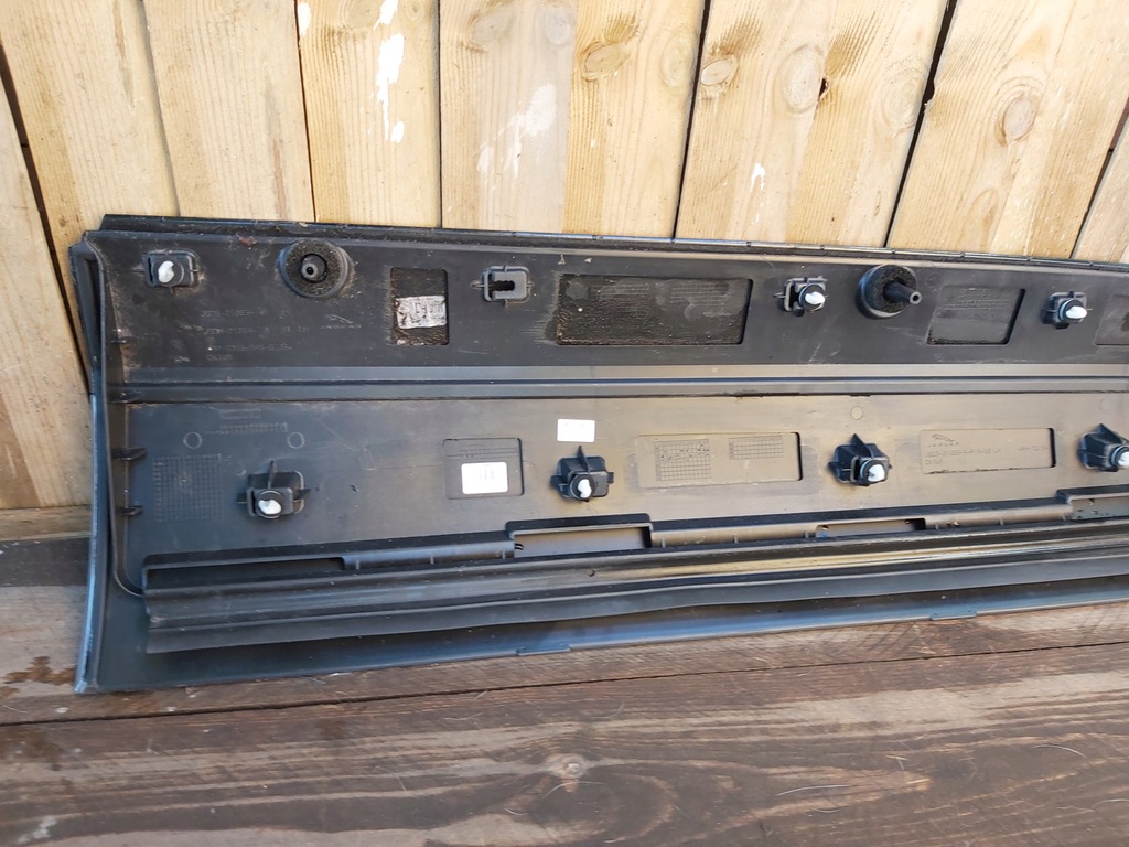 фото №7, Молдинг дверь левая перед jaguar i-pace j9d3-21065-a