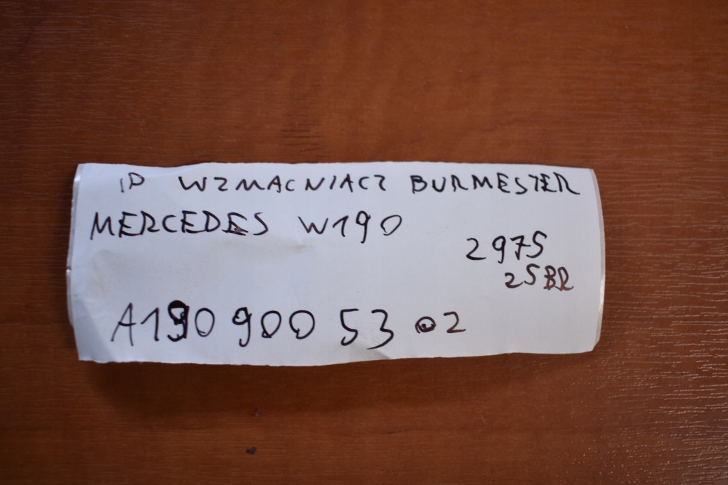 Idealny підсилювач burmester mercedes w190 1 в Україні