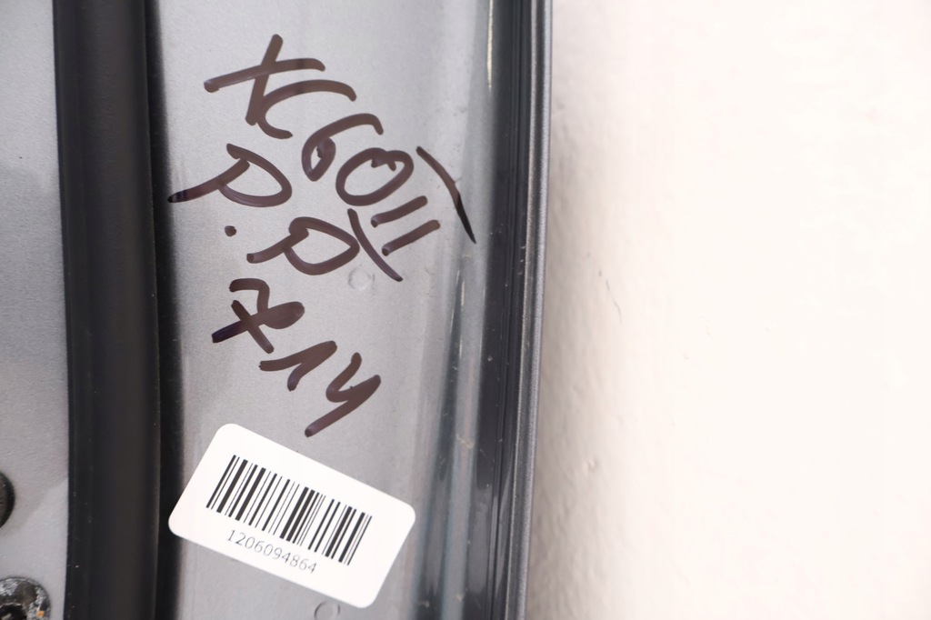 фото №10, Volvo xc60 ii двері праве перед 714