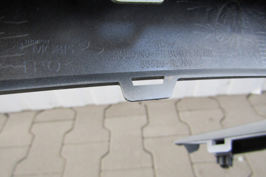 фото №13, Молдинг бампера права kia sportage 21- 86596-r2000