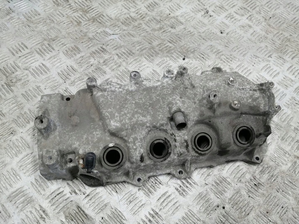 фото №1, Renault clio iii крышка клапанов