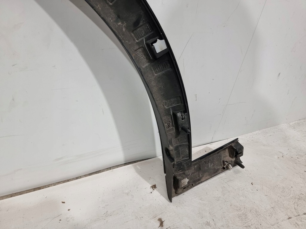 фото №12, Ford mustang mach-e молдинг крыла правый перед