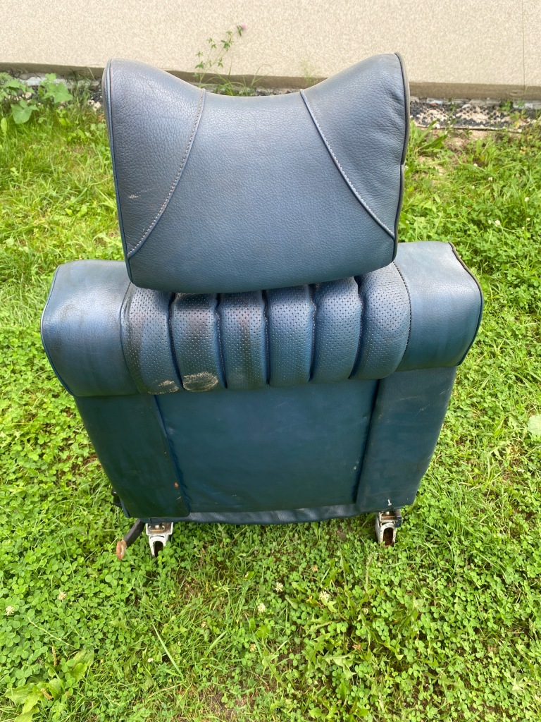 фото №6, Салон сидіння заднє сидіння спинка mercedes w116 se sel