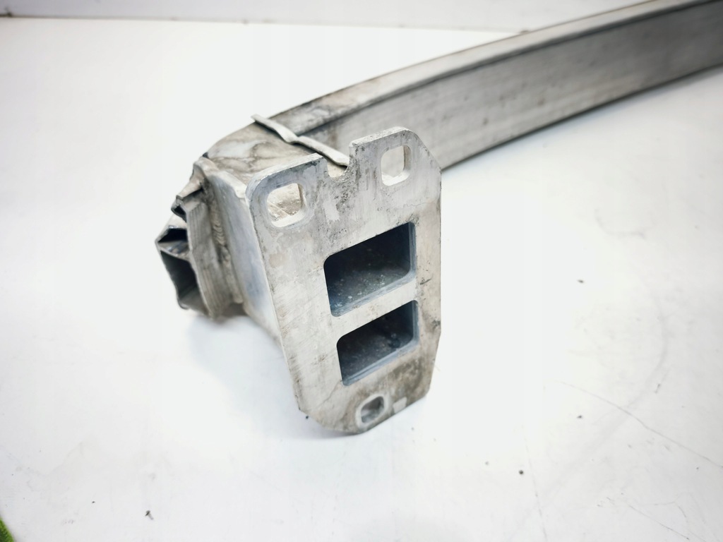 фото №13, Балка pod бампер перед audi q3 8u lift 8u0807109c повреждённая
