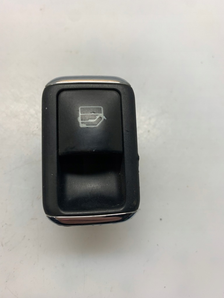 фото №1, Кнопка стекло mercedes a2048700451