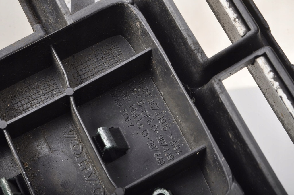 фото №12, Volvo s40 v50 rdesign решётка радиатора решётка радиатора решётка радиатора 30744915