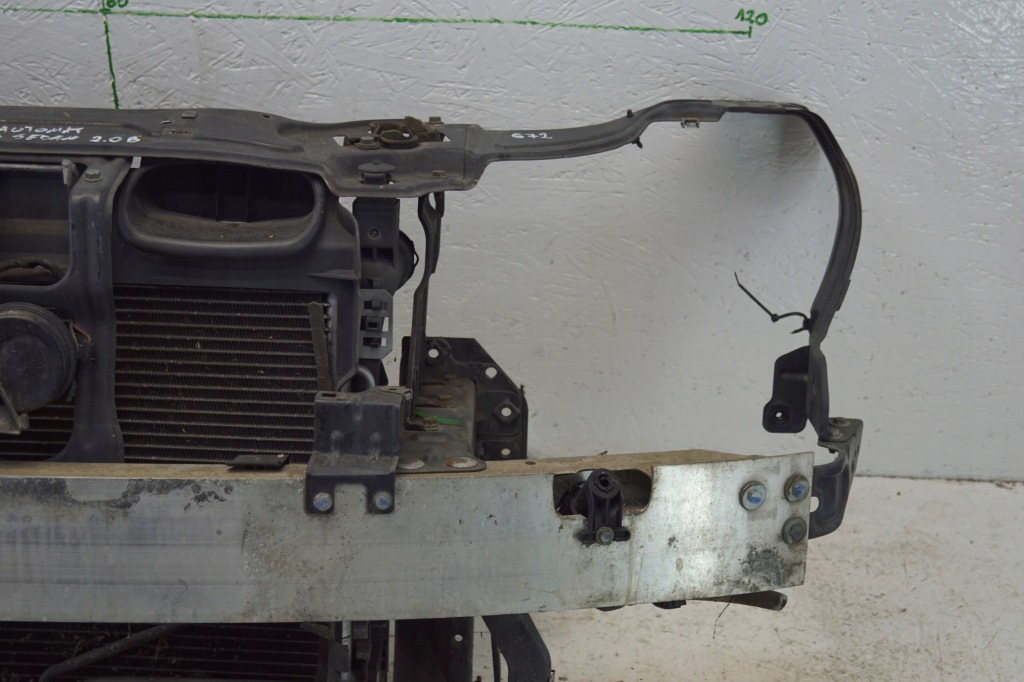 фото №7, Pas передний радиатор mercedes w203 2.0 b автоматическая коробка передач