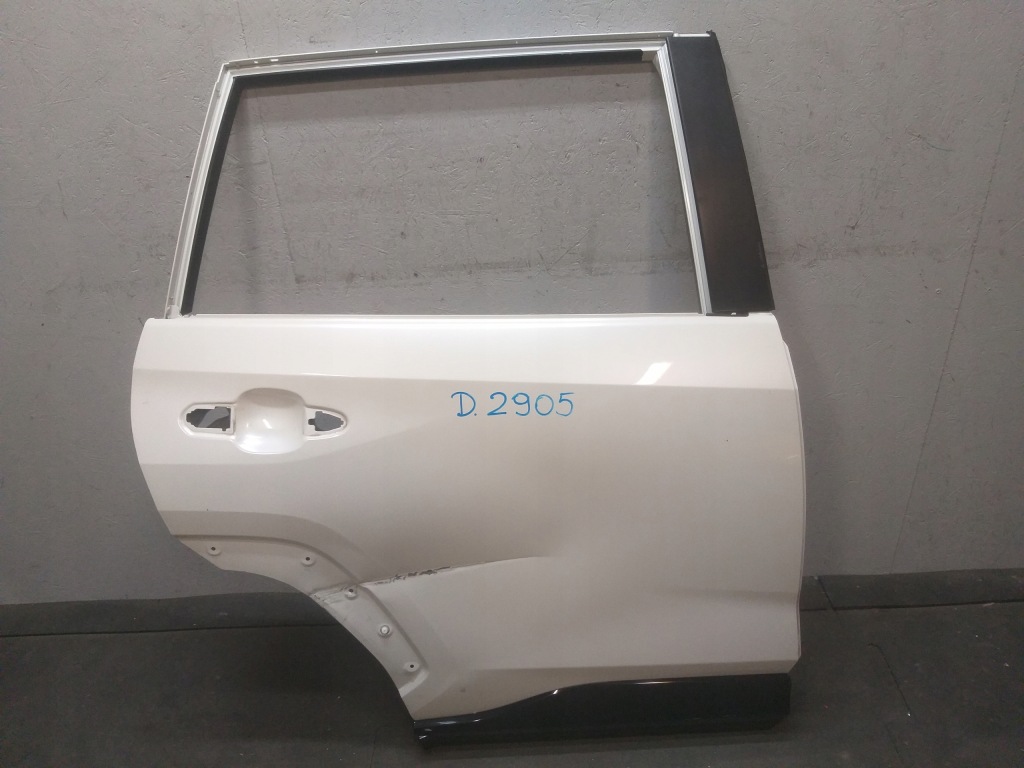 Купить Дверь задний  правое toyota rav 4 v 5 18-