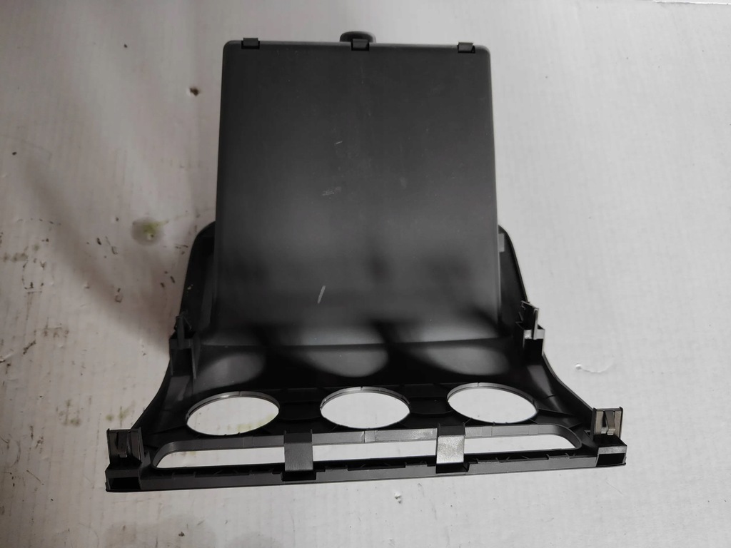 фото №5, Vw golf v plus корпус панель кондиционера бардачок